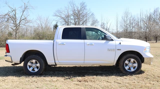 Image of Dodge Ram 1500 equipment image 3
