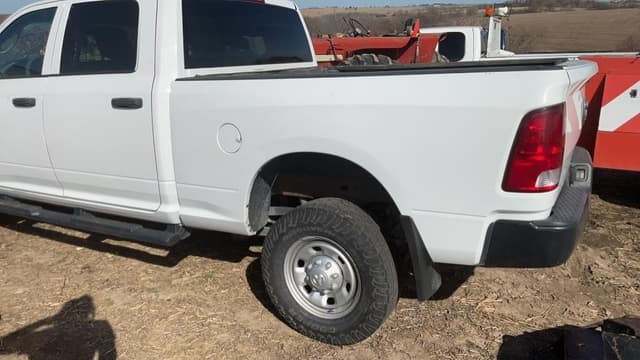 Image of Dodge Ram 2500 equipment image 3