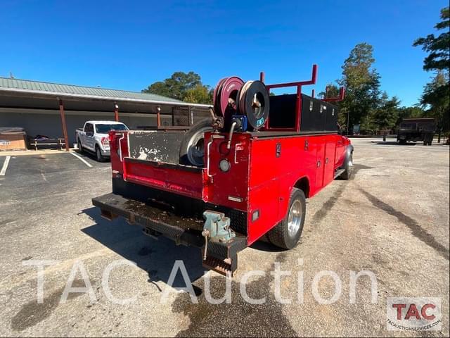 Image of Dodge Ram 5500 equipment image 4