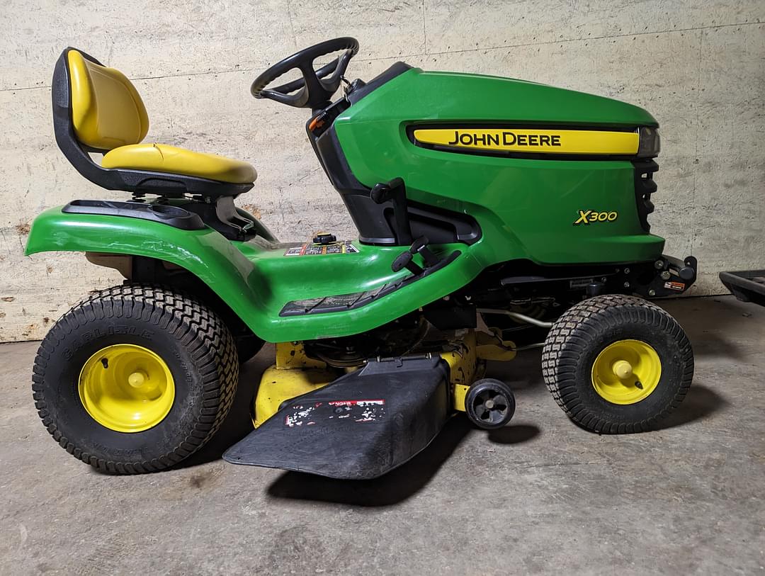 Image of John Deere X300 Image 0