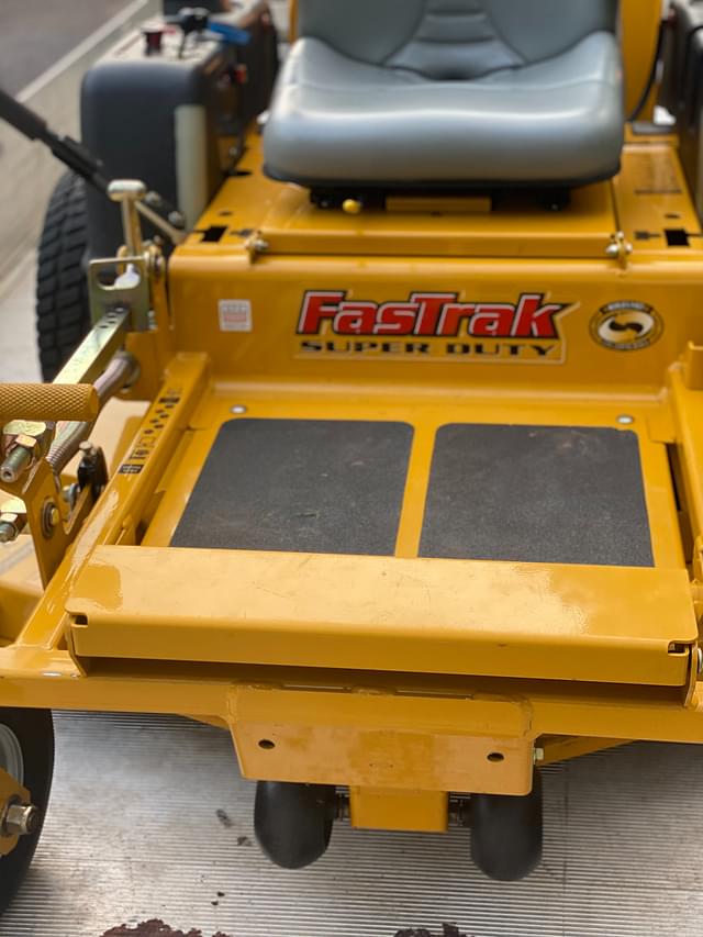 Image of Hustler FasTrak equipment image 1