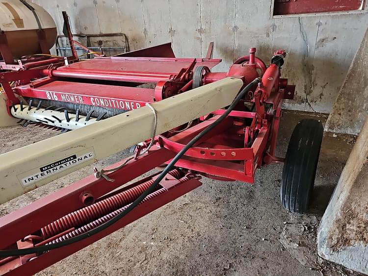 Main image International Harvester 816 5