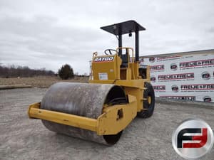 SOLD - Raygo 320A Lot No. 34249 Construction with 52 Hrs | Tractor Zoom