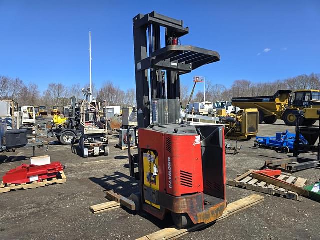 Image of Raymond  R40TT  equipment image 3