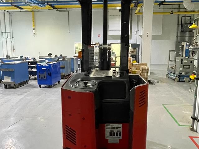 Image of Raymond R35TT equipment image 4