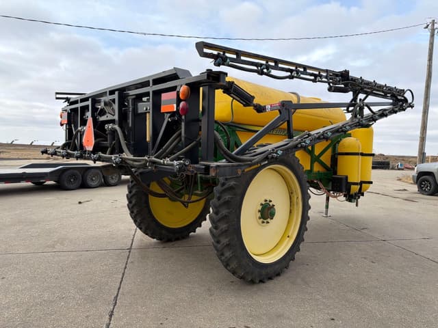 Image of Red Ball 570 equipment image 2