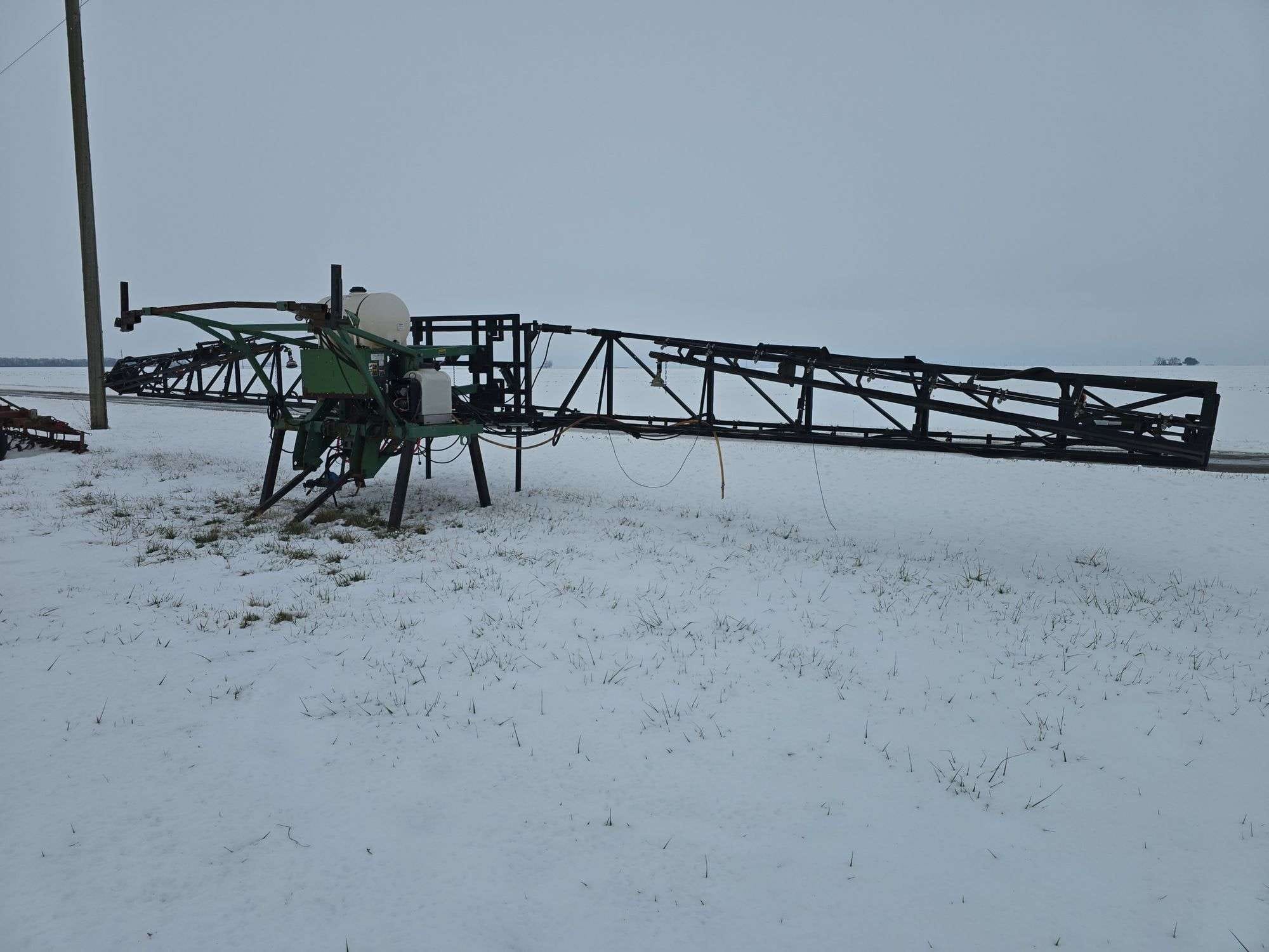 Redball 655 Equipment Image0