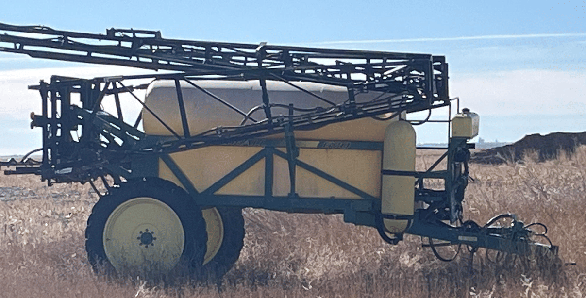 Redball 670 Chemical Applicators Sprayers Pull Type for Sale