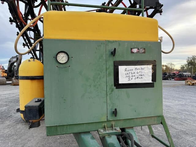 Image of Redball 680 equipment image 2