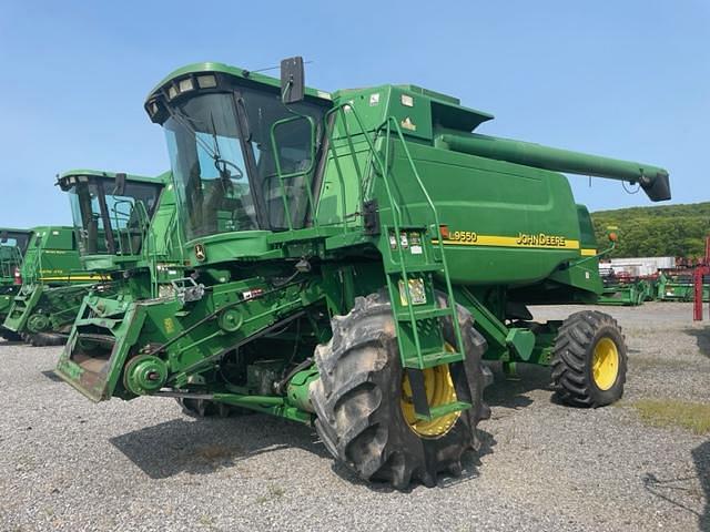 Image of John Deere 9550 equipment image 1