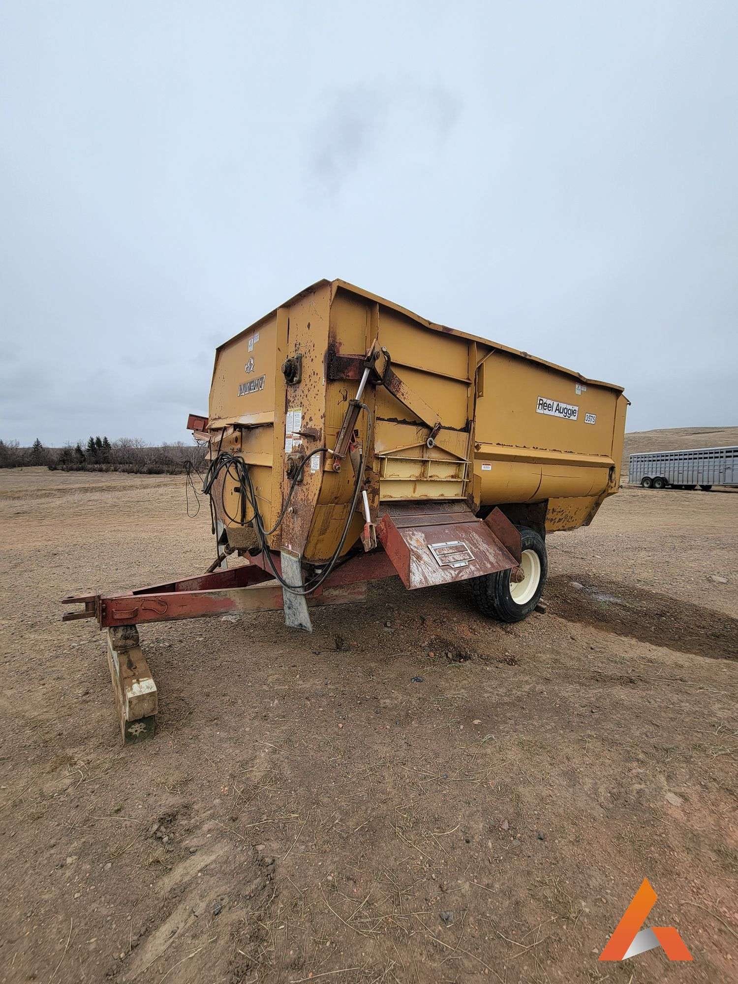 Knight 3575 Equipment Image0