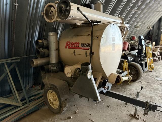 Image of REM 1026B equipment image 2