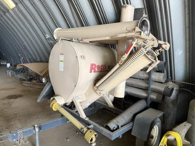 REM 1026B Equipment Image0