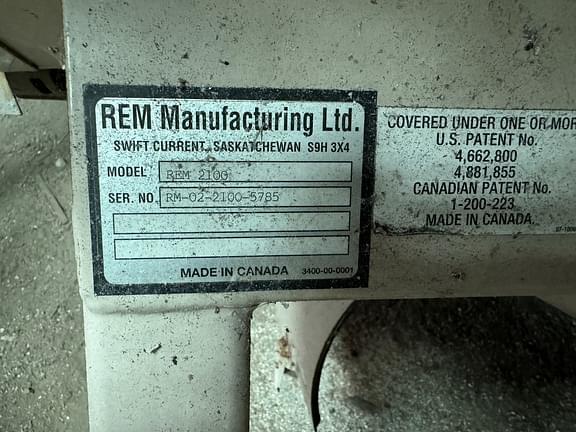 Image of REM 2100 equipment image 2