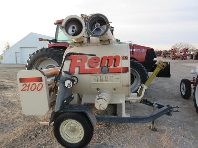 Image of REM 2100 equipment image 1