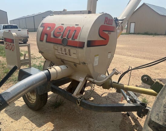 REM 2100 Equipment Image0