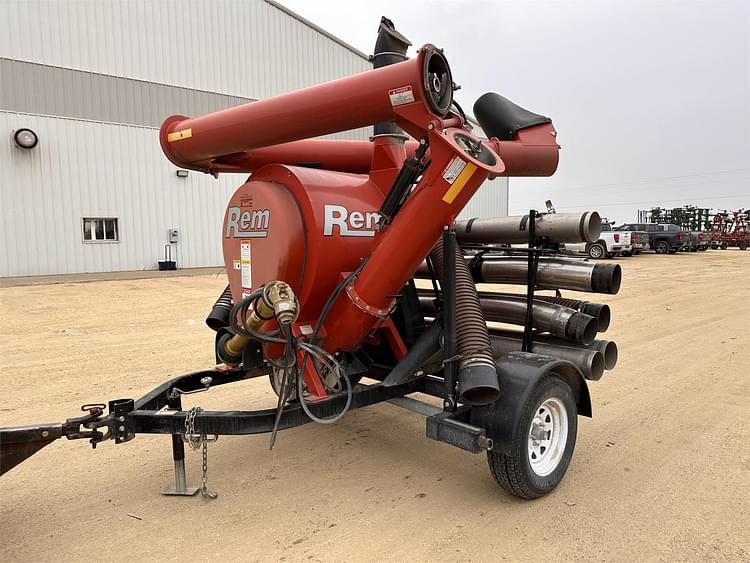 REM 2700 Equipment Image0