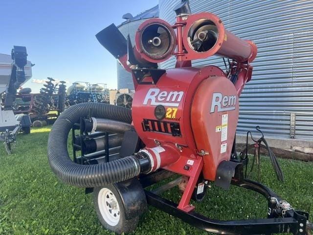 REM 2700 Equipment Image0