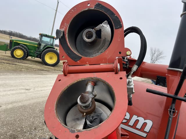 Image of REM 2700 equipment image 4