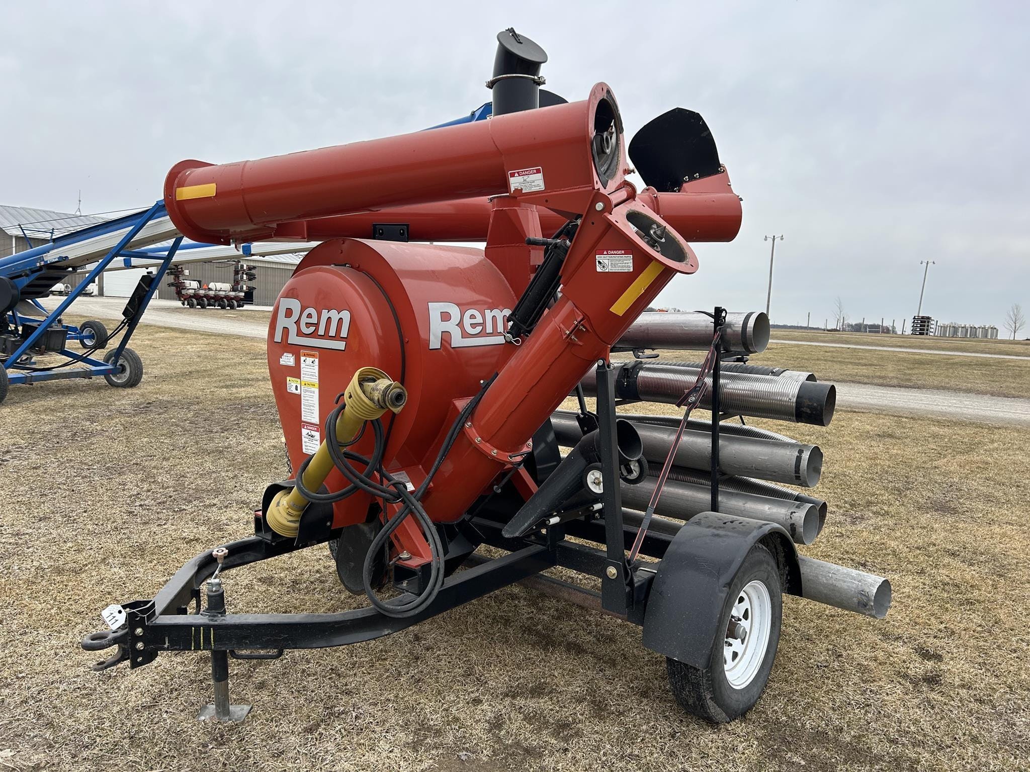 REM 2700 Equipment Image0