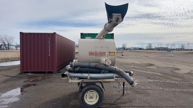 Image of REM 552 equipment image 3