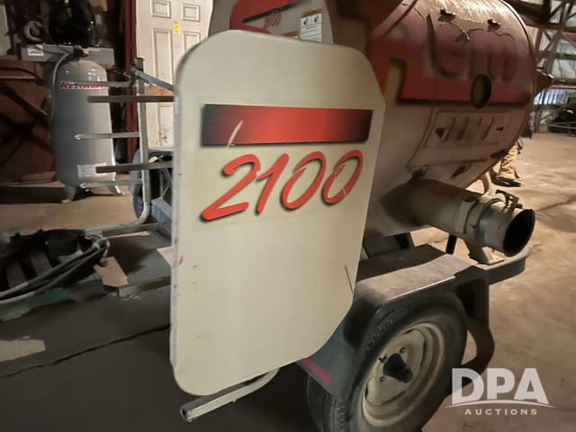 Image of REM 2100 equipment image 4