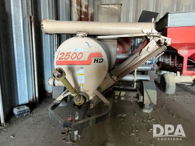 Image of REM 2500 equipment image 2