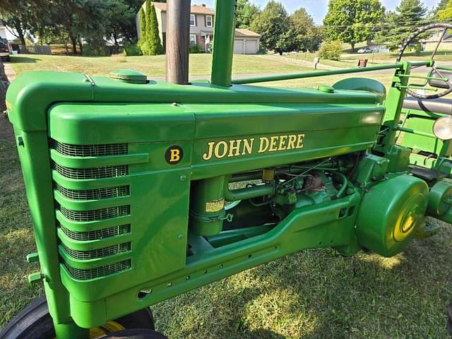 Image of John Deere B equipment image 3