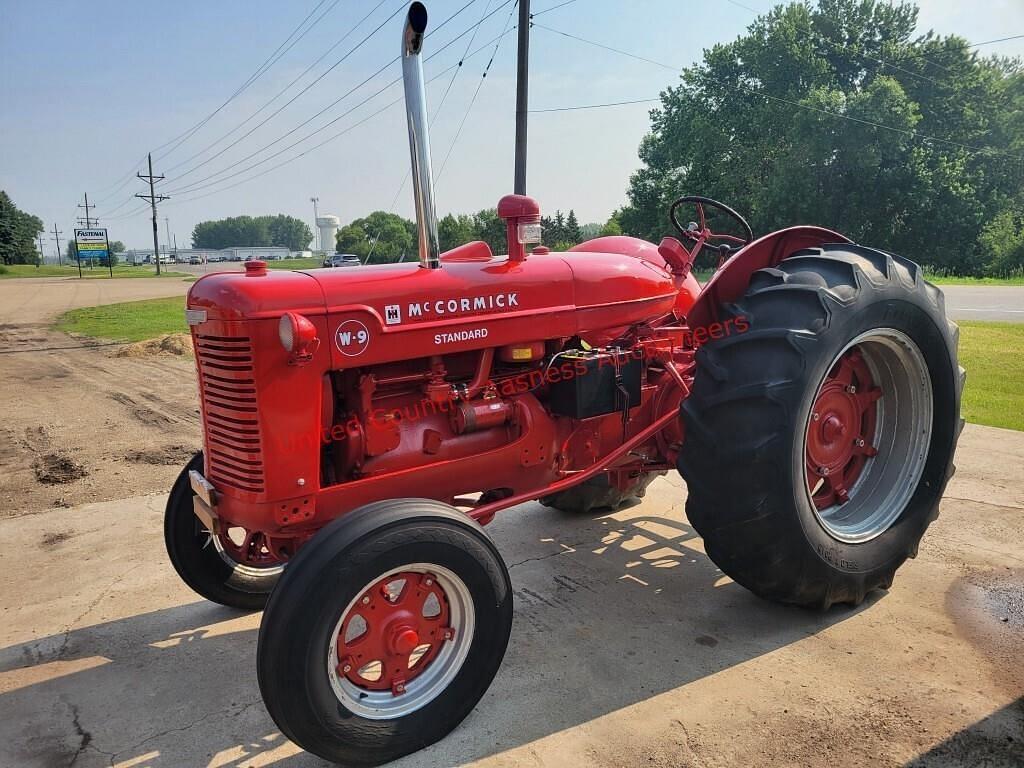 Image of International Harvester WR-9 Image 0