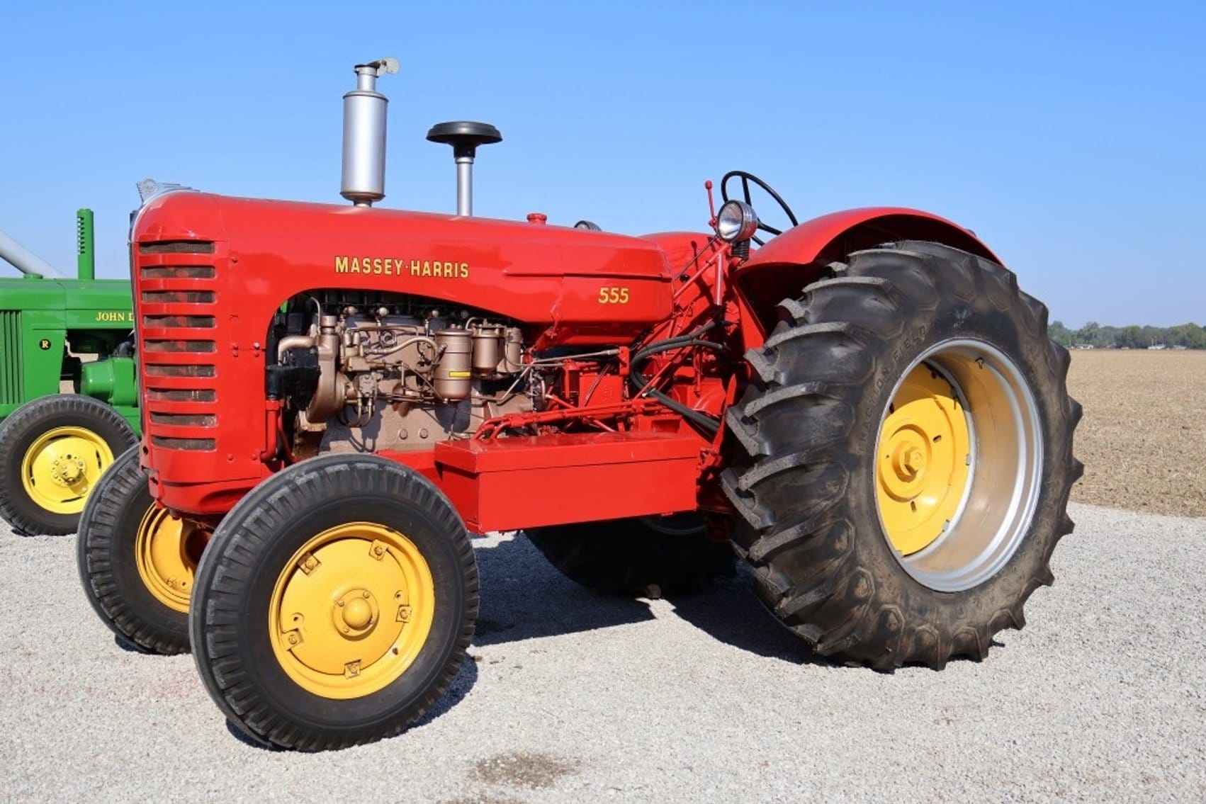 Massey-Harris 555 Equipment Image0