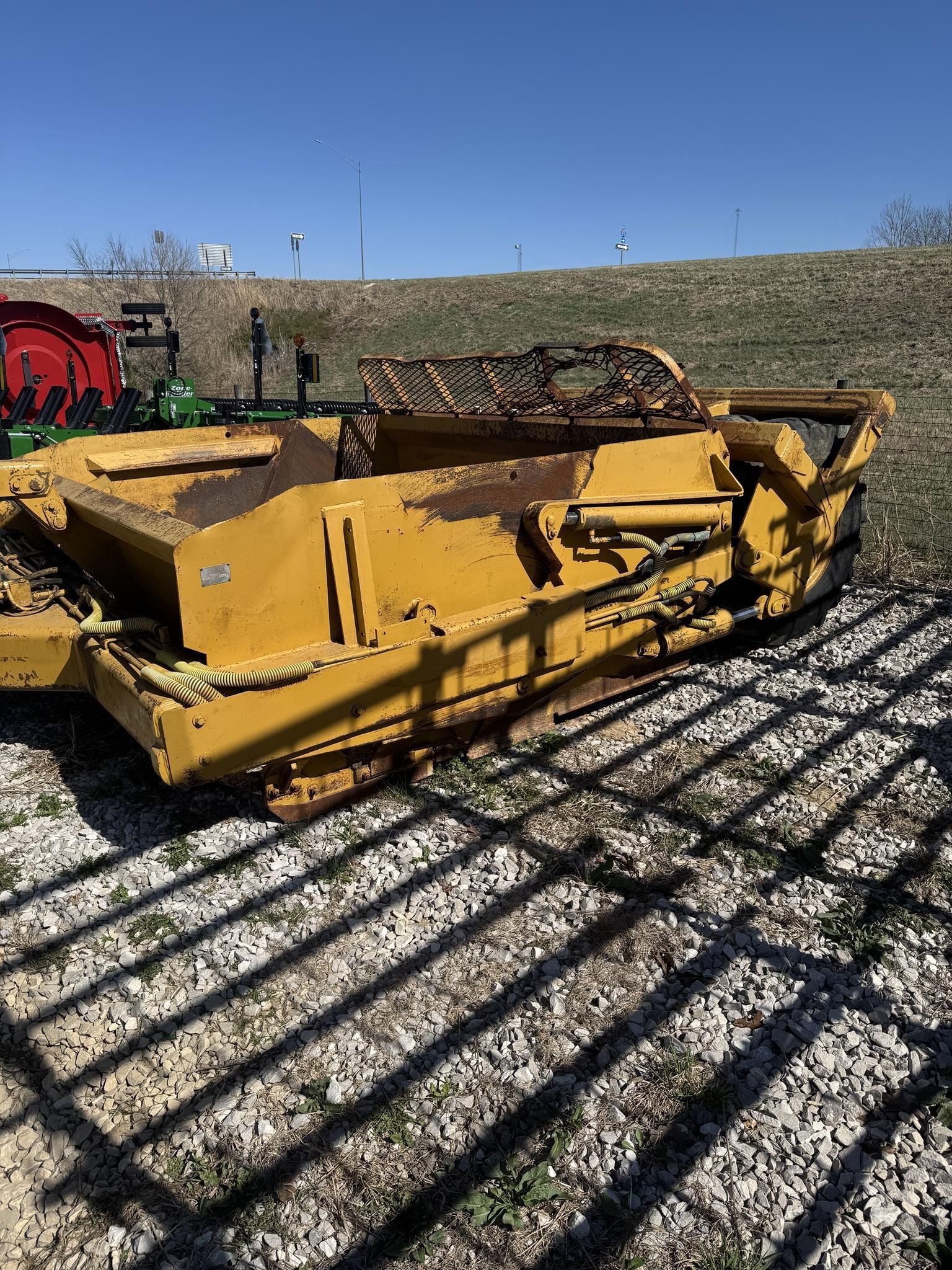 Reynolds 14C Equipment Image0