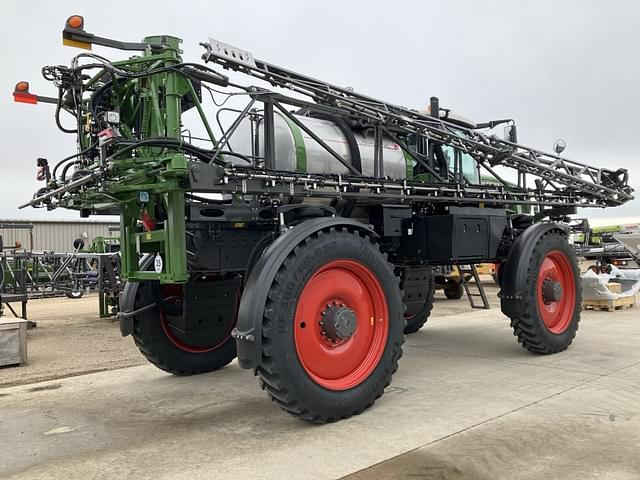 Image of Fendt RoGator 934 equipment image 1