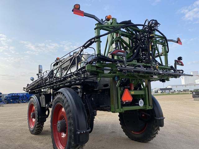 Image of Fendt RoGator 934H equipment image 2