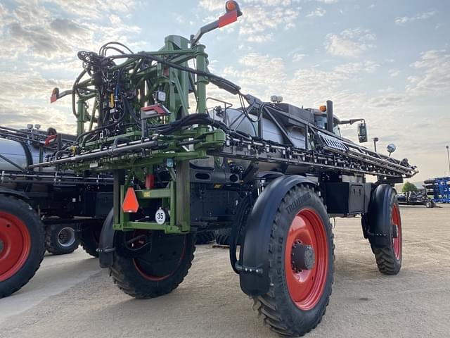 Image of Fendt RoGator 934H equipment image 3