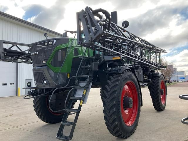 Image of Fendt RoGator 934H equipment image 4