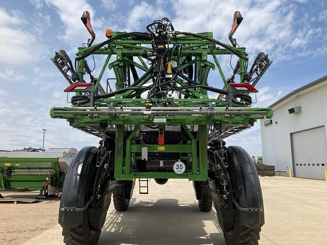 Image of Fendt RoGator 934H equipment image 2