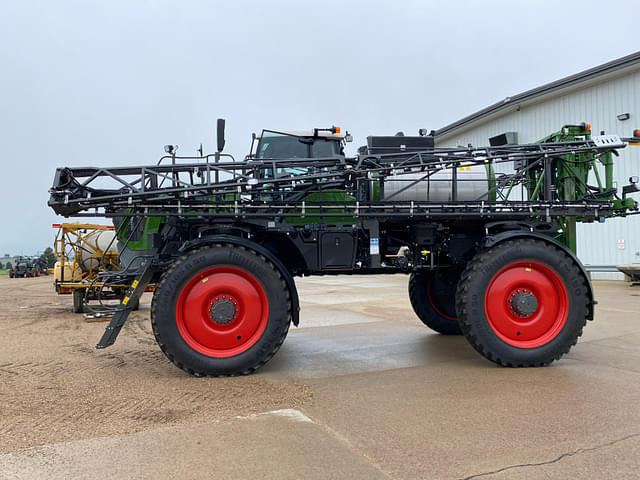 Image of Fendt RoGator 934H equipment image 1