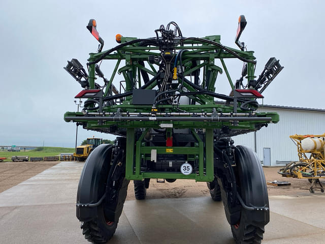 Image of Fendt RoGator 934H equipment image 3