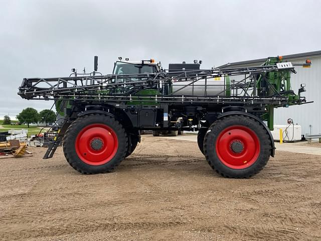 Image of Fendt RoGator 934H equipment image 2