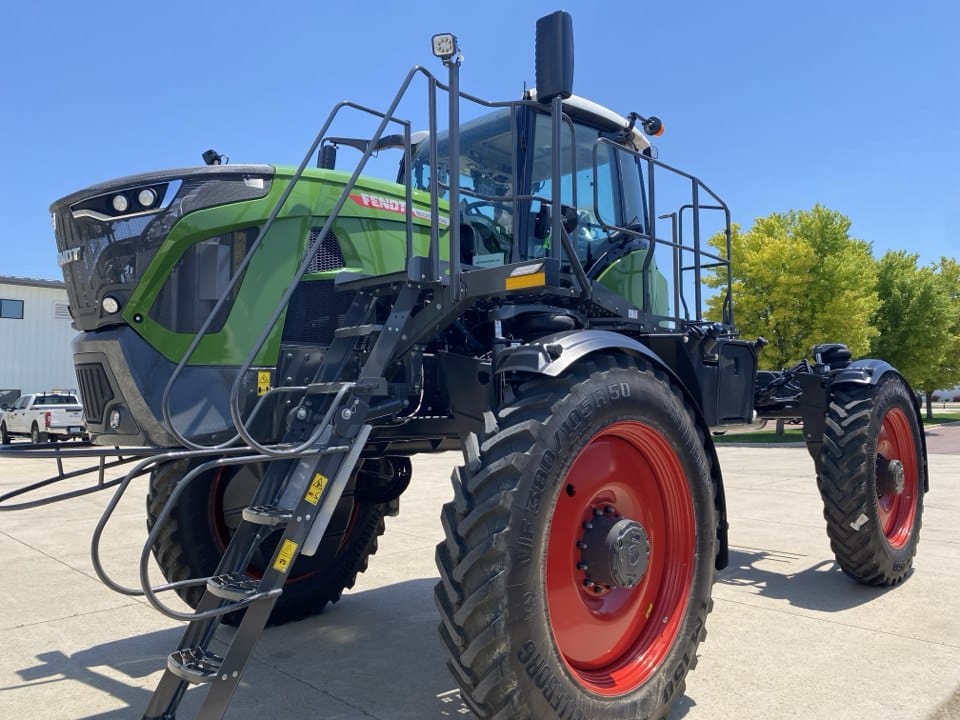 2024 Fendt RoGator 934H Equipment Image0