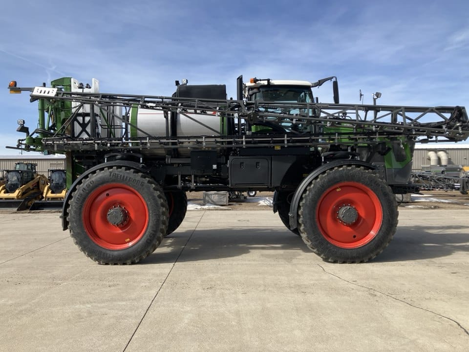 2025 Fendt RoGator 934H Equipment Image0