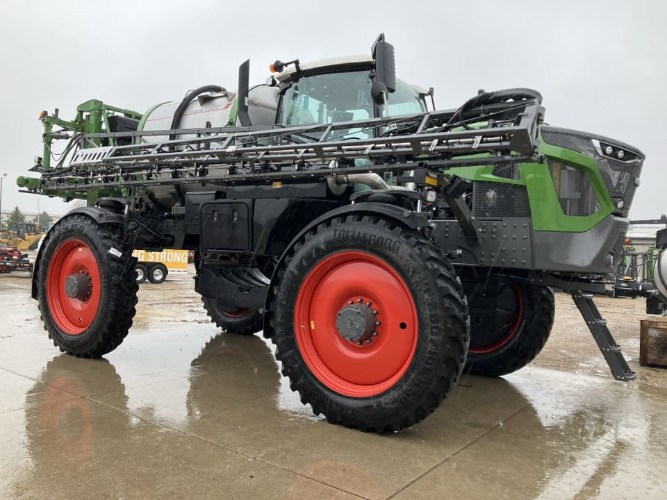 Main image Fendt RoGator 937