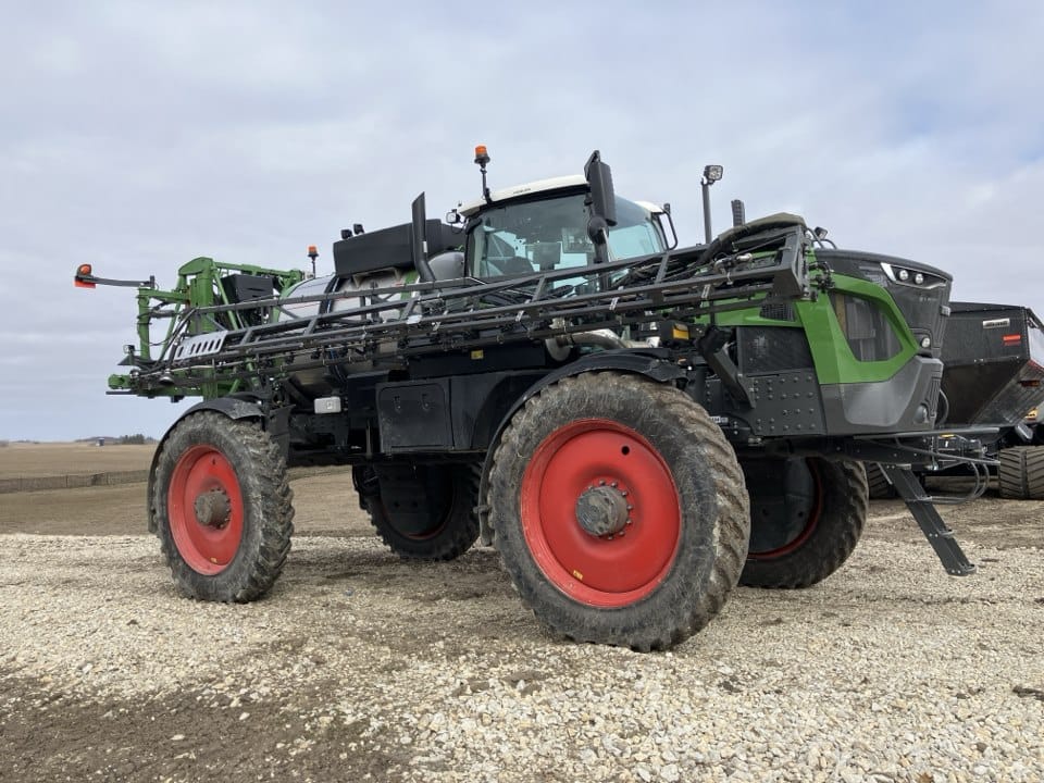 2023 Fendt RoGator 937H Equipment Image0