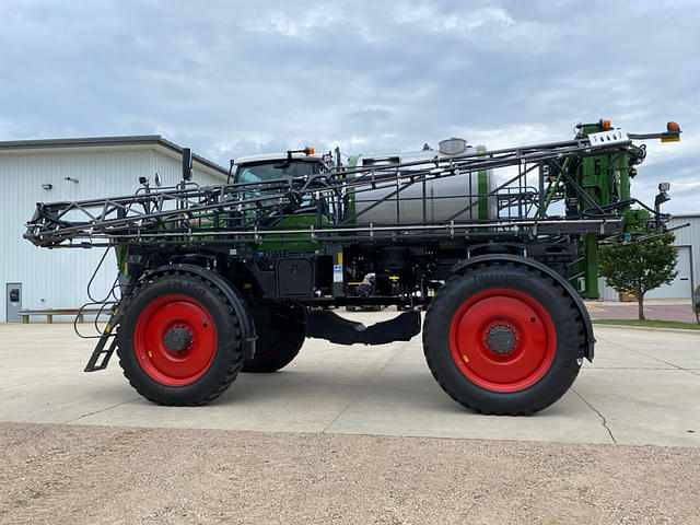 Image of Fendt RoGator 937H equipment image 1