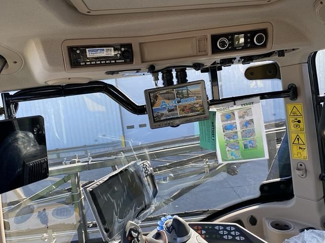 Image of Fendt RoGator 937H equipment image 4