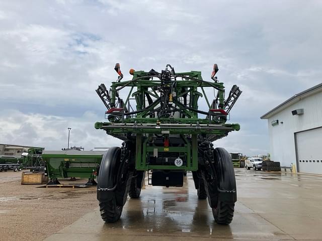 Image of Fendt RoGator 937H equipment image 2