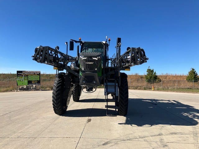 2024 Fendt RoGator 937H Equipment Image0