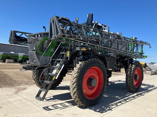 Image of Fendt RoGator 937H equipment image 1