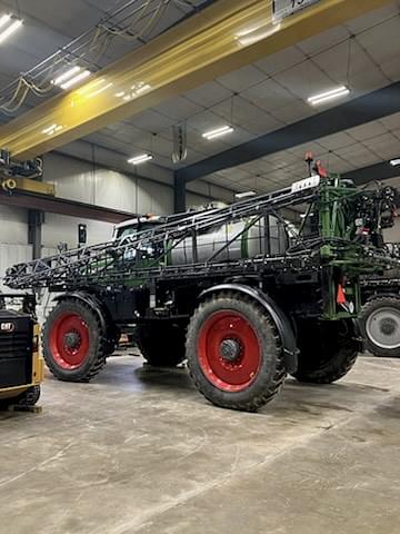 Image of Fendt RoGator 937H equipment image 4