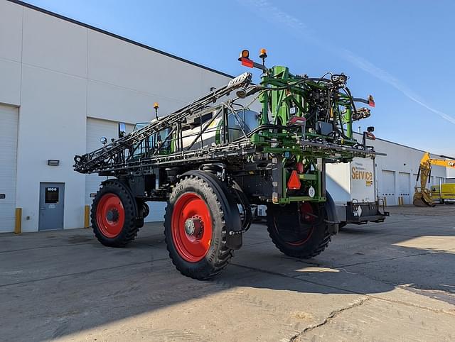 Image of Fendt RoGator 937H equipment image 4